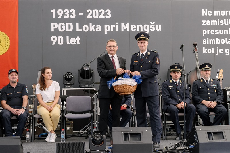 156_PGD_Loka_pri_Mengsu_90let.jpg