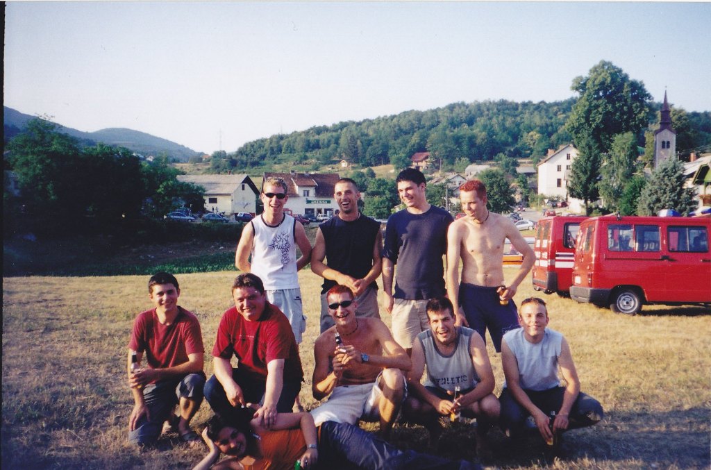 Brojan Andrej, M. B., Vodlan Tomaž, Frantar Jure, Urbanc Brane, Sedeljšak Slavko, Kocjan Marko, Lož Uroš in Frantar Peter.
