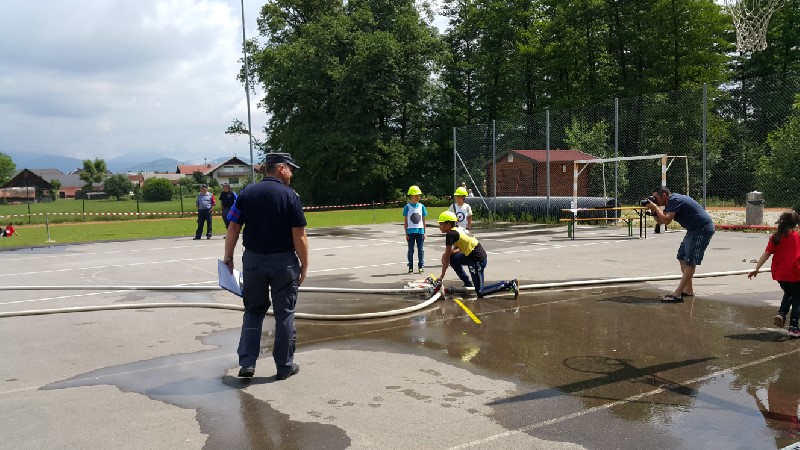 Obcinsko_tekmovanje_starejsih_gasilk_in_gasilcev_ter_mladine_v_Topolah2C_17__6__2017_2813929.jpg