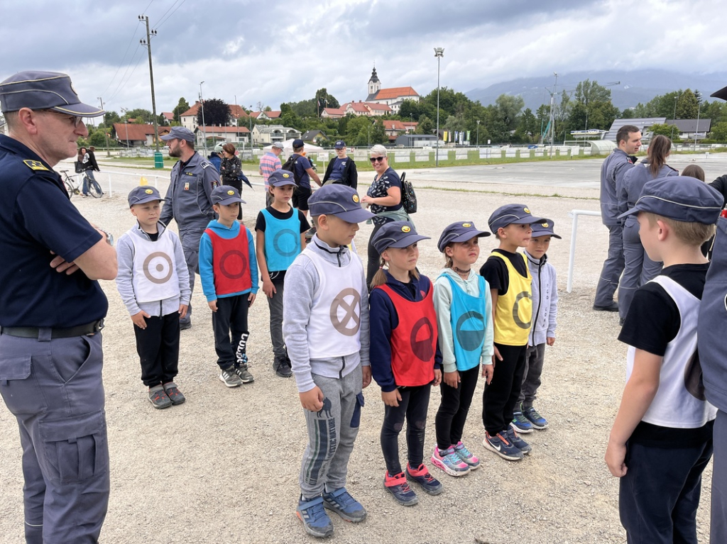 Tekmovanje_GZ_Menges_v_Komendi2C_01__in_02_06_281029.jpg